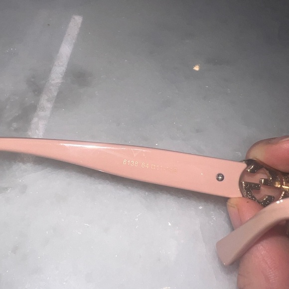 Gucci Pink and Gold Women's Sunglasses - Picture 9 of 10